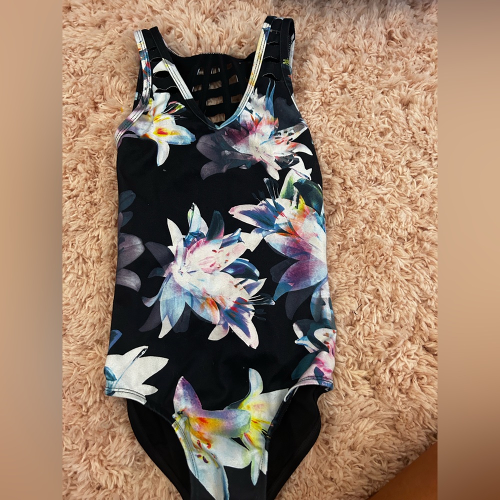 Jo Jax leo medium